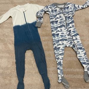 Burt’s Bees Baby 24 month zip up footie pajamas bundle